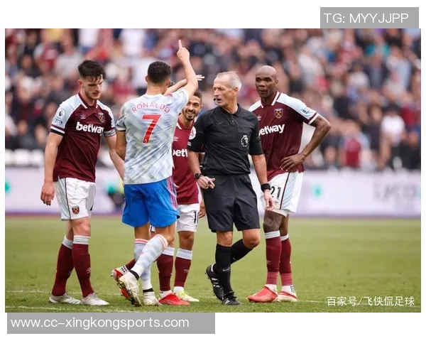 阿劳霍争议判罚引发VAR对话揭示未碰球导致点球判罚真相 阿劳霍争议判罚引发VAR对话揭示未碰球导致点球判罚真相