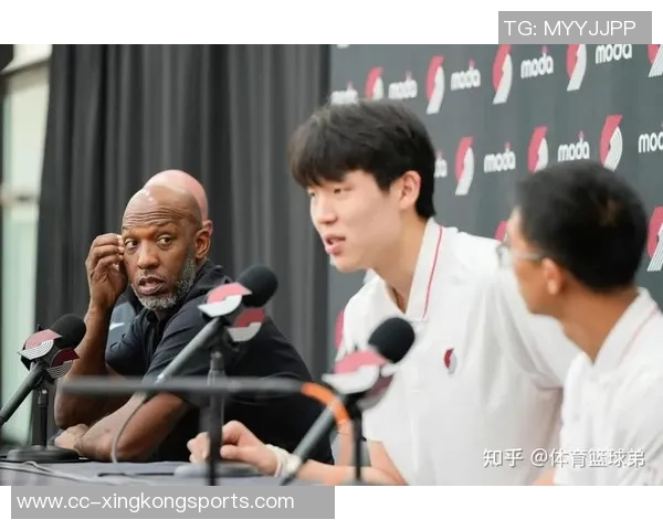 杨瀚森坦言防守不足并强调英语水平需提升与主帅积极沟通