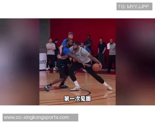 浓眉称赞弗拉格天赋出众将负责防守KD和巴特勒等顶尖侧翼球员