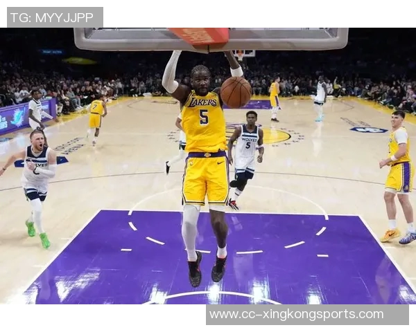 湖人火箭连胜势头强劲雷霆遭遇首败三双王们的辉煌记录再度刷新