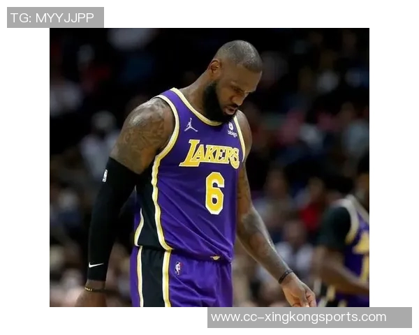 詹姆斯专注提升接球投篮能力预计无球打法将迎来生涯新高峰 詹姆斯专注提升接球投篮能力预计无球打法将迎来生涯新高峰