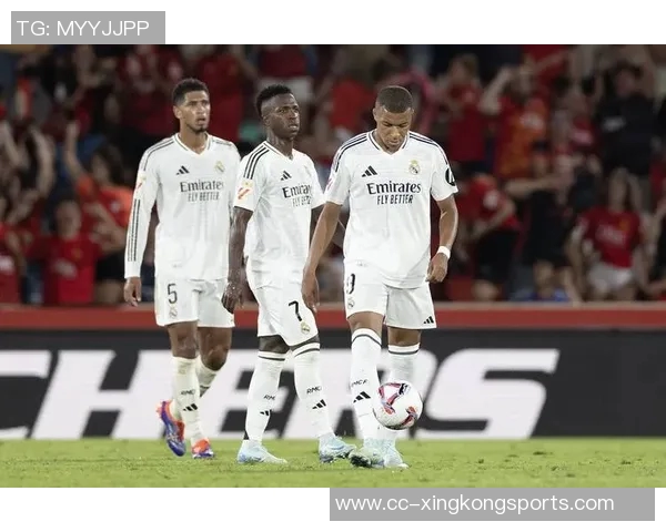 塔奇纳迪称尤文放走赫伊森是个错误并表示愿为皇马效力