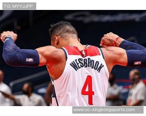 威少称赞魔术师为历史最佳球员之一并表示其善行是自己学习的榜样