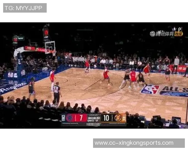 探花埃奇库姆表现尚可9投3中三分球命中1个贡献10分1篮板2助攻1盖帽