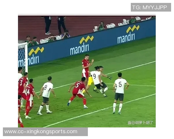 詹俊期待世界杯抽签揭晓各队对决与明年赛事精彩瞬间